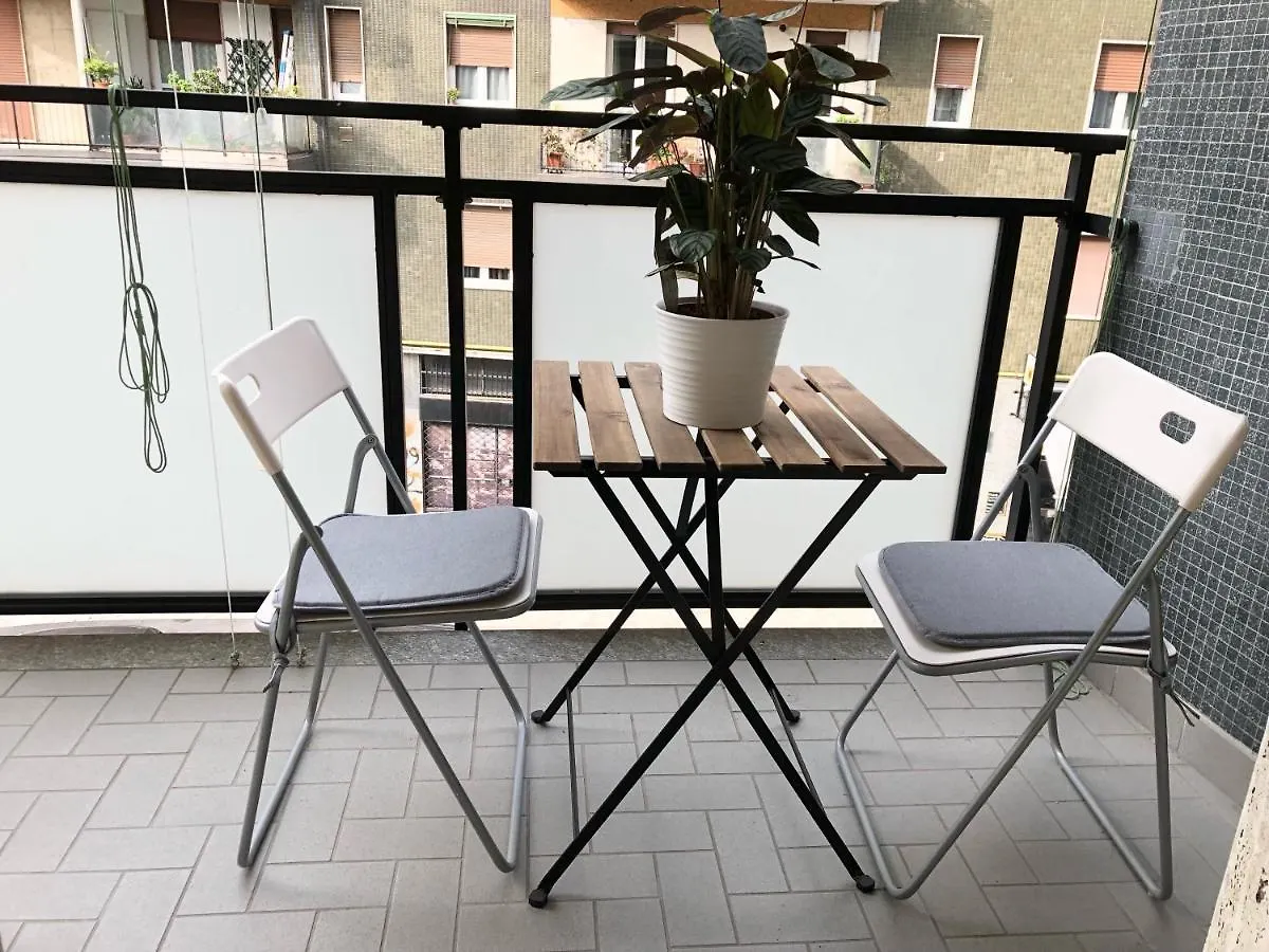 Casa Cavaleri Sweet Apartment Mm Bande Nere contacts